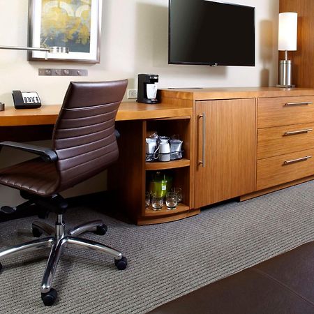 Hyatt Place Cleveland/Lyndhurst/Legacy Village Экстерьер фото